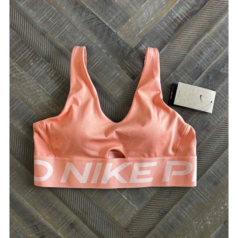 Nike Indy Sports Bra Peach Coral Keyhole HF7324-844 Womens Large NWT
